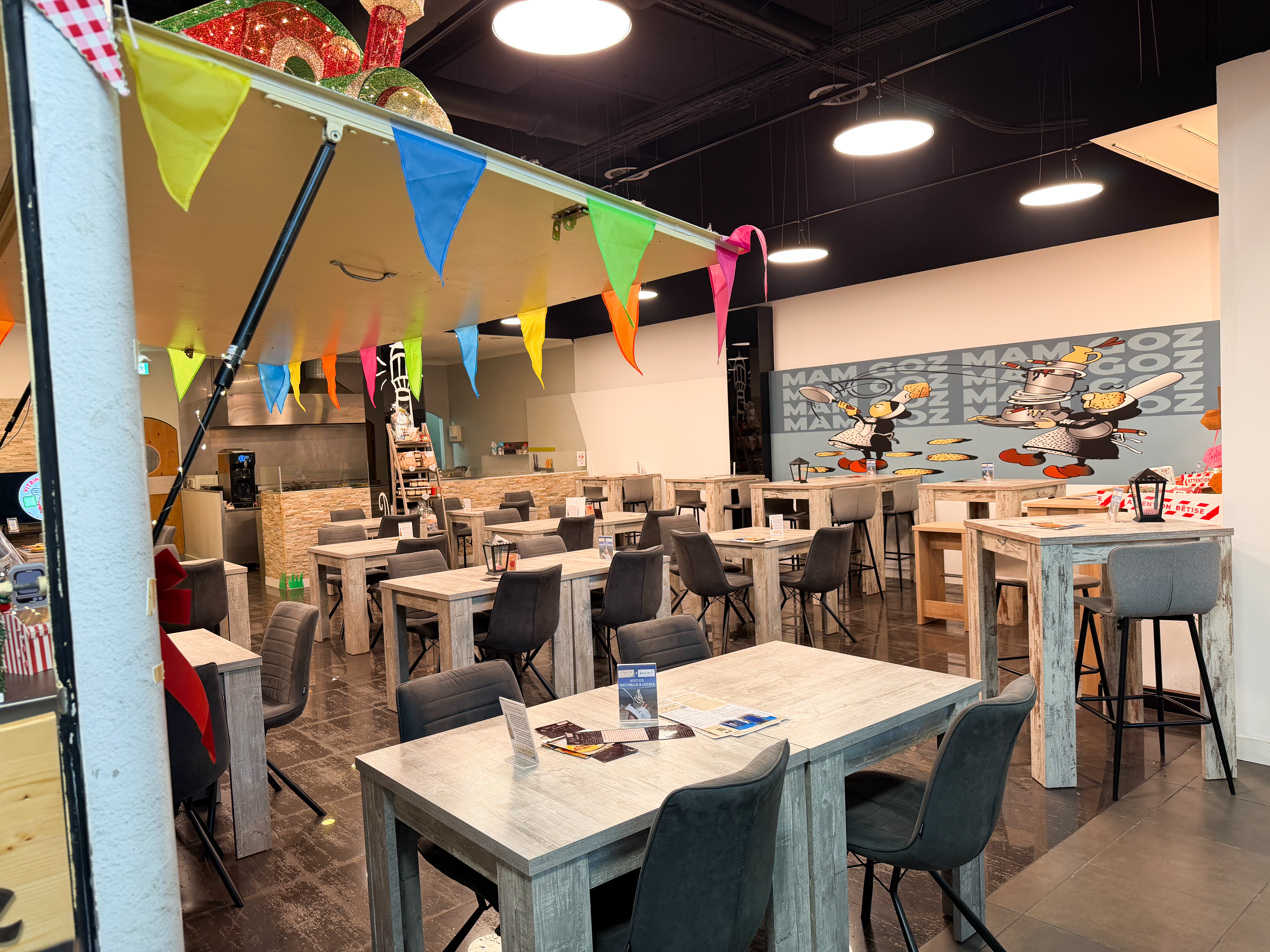 Intérieur de la Crêperie Bretonne du Quartz