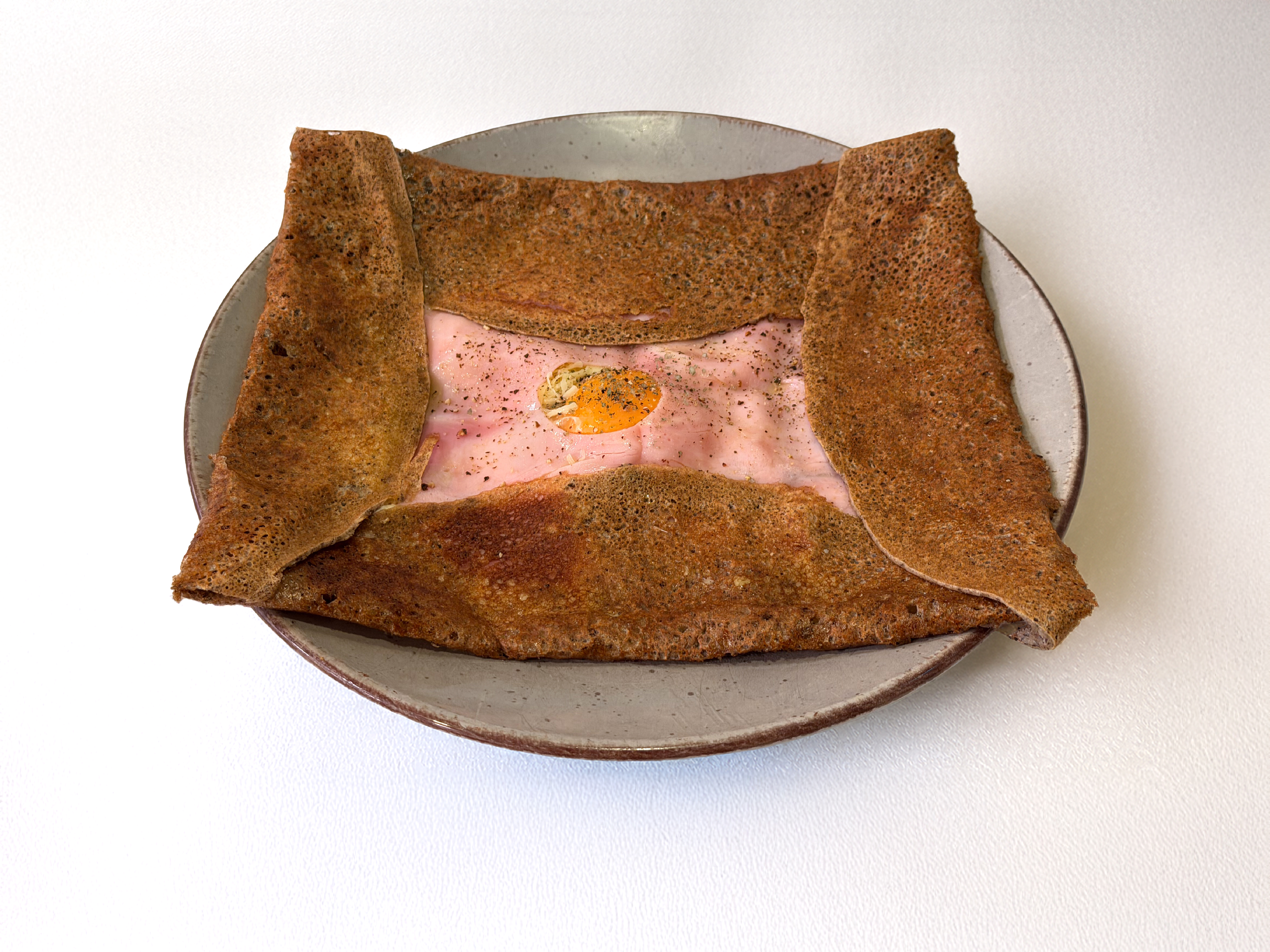 Galette complète jambon œuf fromage