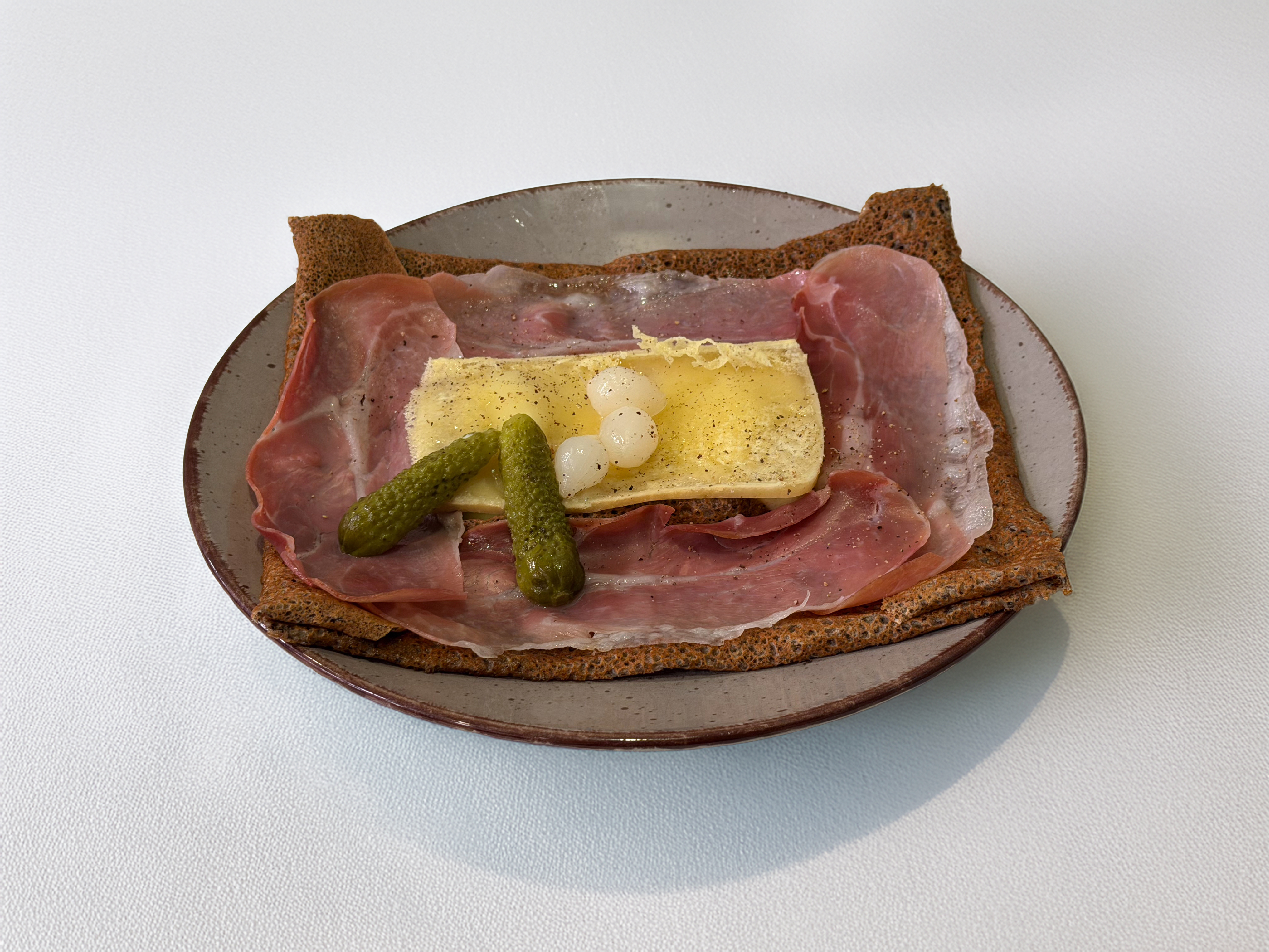Galette raclette valaisanne